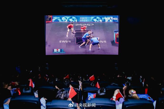 在电影院追逐乒乓夺金的热血时刻巴黎奥运大银